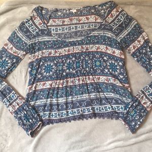 Lightweight, Airy, Long-Sleeve Top